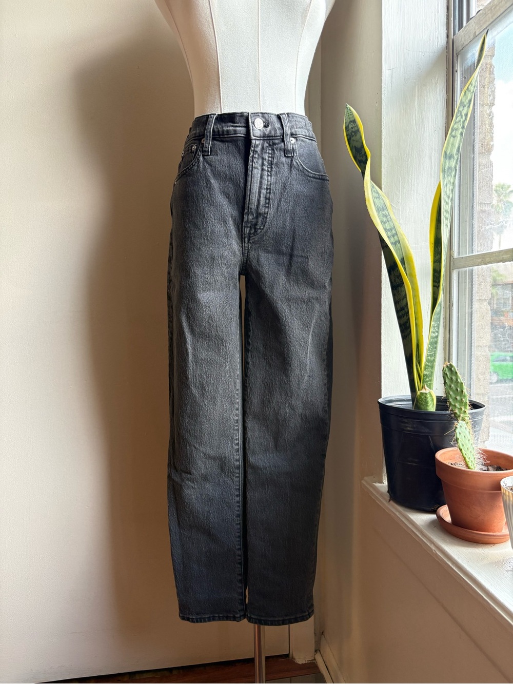 madewell noir the perfect vintage jean